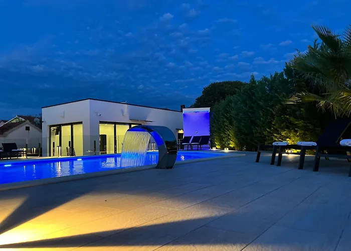 Holiday Luxury Resort Sundance