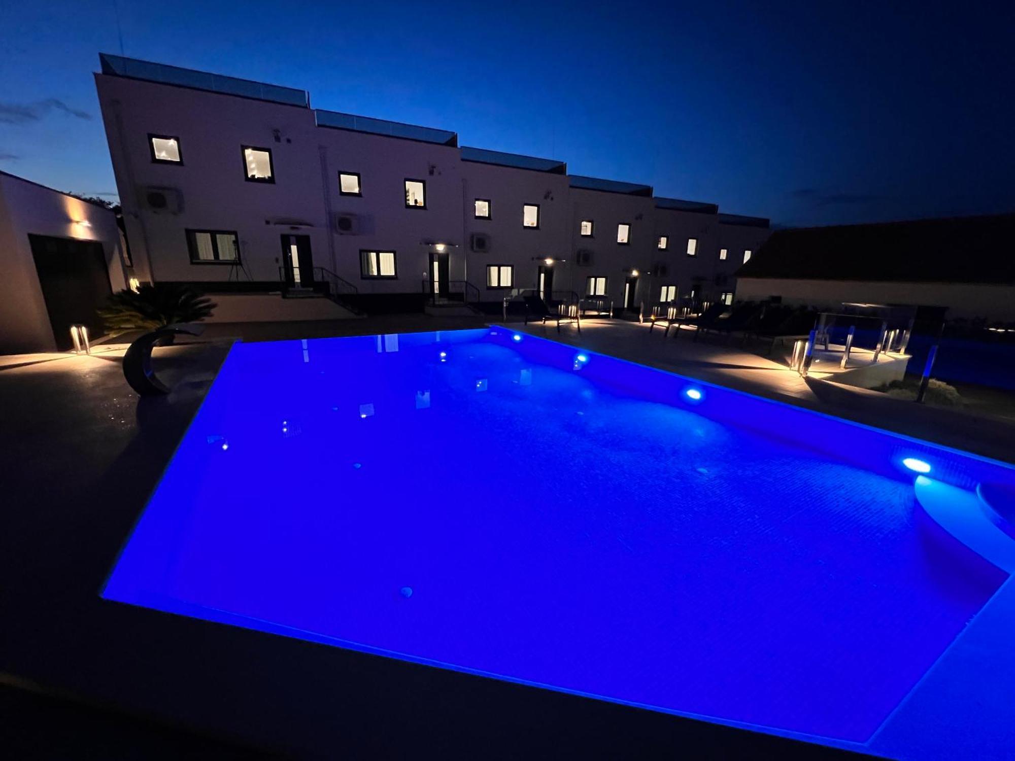 Luxury Sundance Vila *